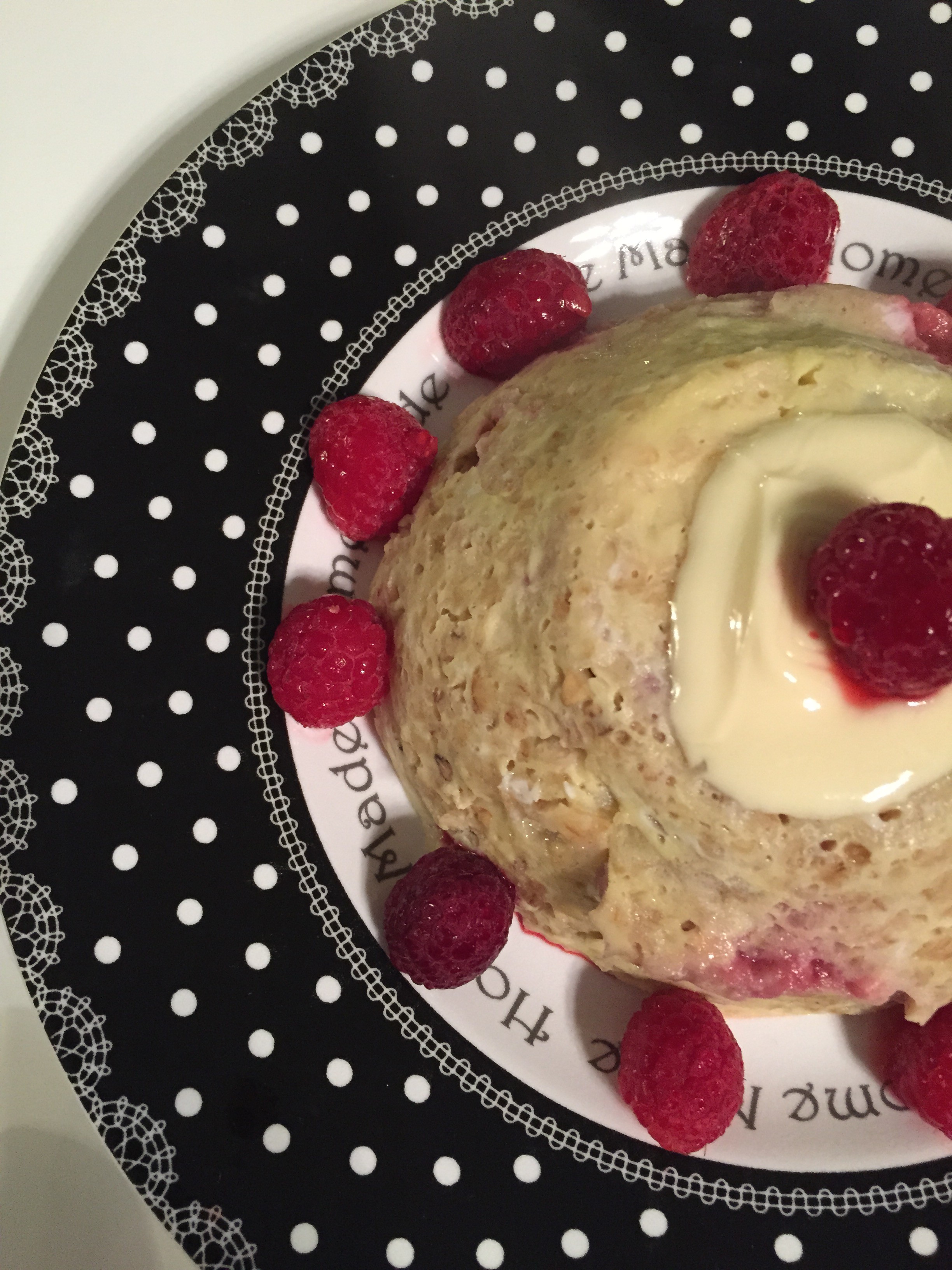 Bowl cake son d'avoine, banane et chocolat - Rachel Cuisine