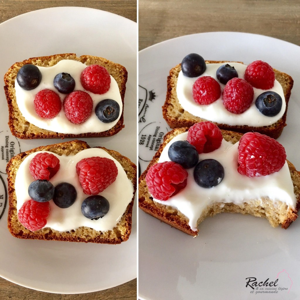 Tartine pain à la banane, fromage blanc et fruits