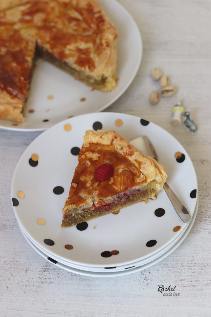 Galette des rois pistaches, framboises