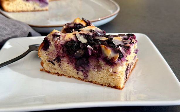 Un gâteau léger et moelleux aux fruits